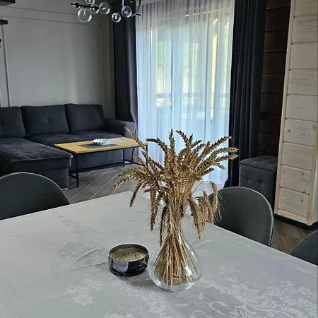 Minihouse *